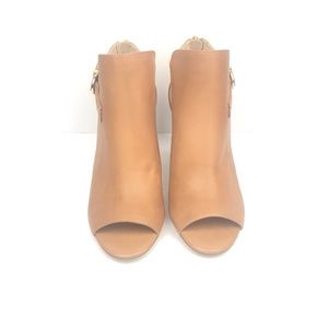 Sole Society Women's WMNS Brown Heels New With Box